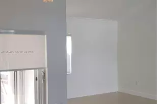 11242 SW 62nd Ln, Miami, FL 33173 - Photo 6