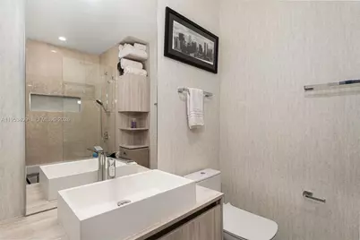 1000 Brickell Plz #PH5203-FURN, Miami, FL 33131 - Photo 32