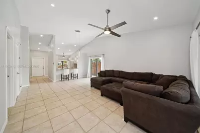 4949 E Lakes Dr #0, Deerfield Beach, FL 33064 - Photo 14