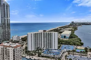 100 Bayview Dr, Sunny Isles Beach, FL 33160 - Photo 32