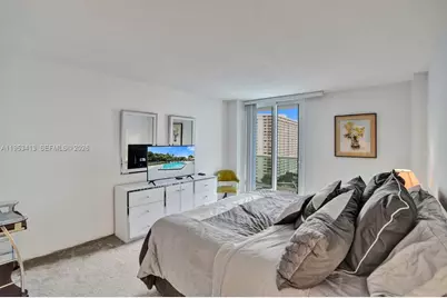 100 Bayview Dr #1401, Sunny Isles Beach, FL 33160 - Photo 10