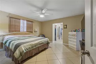 7630 Embassy Blvd, Miramar, FL 33023 - Photo 14