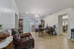 7630 Embassy Blvd, Miramar, FL 33023 - Photo 12