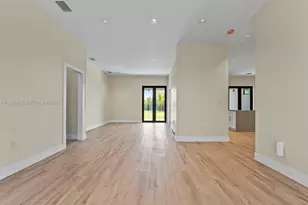 22451 SW 118th Ave, Miami, FL 33170 - Photo 6