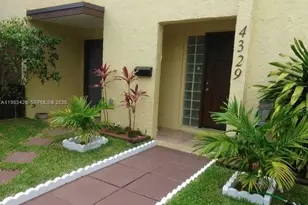 4329 NW 3rd Ave, Deerfield Beach, FL 33064 - Photo 2