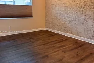 539 Menendez Ave, Coral Gables, FL 33146 - Photo 6