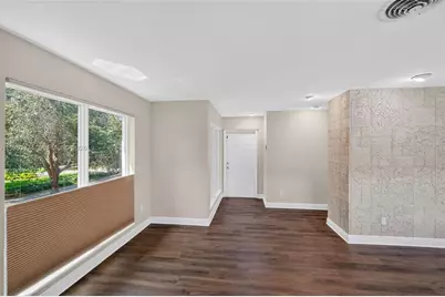 539 Menendez Ave #539, Coral Gables, FL 33146 - Photo 2