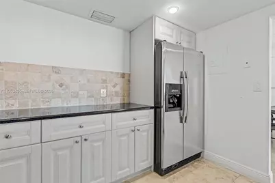 2851 NE 183rd St #1512E, Aventura, FL 33160 - Photo 10