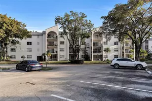 3300 Spanish Moss Terrace, Lauderhill, FL 33319 - Photo 2