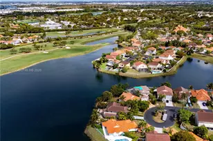 10465 NW 46th St, Doral, FL 33178 - Photo 42