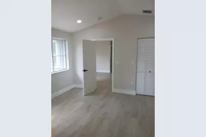 1065 River Birch St #1065, Hollywood, FL 33019 - Photo 10
