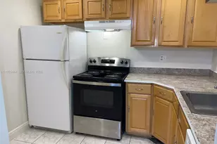 5953 NW 25th Ct, Sunrise, FL 33313 - Photo 4