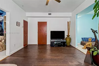 936 Pennsylvania Ave #107, Miami Beach, FL 33139 - Photo 2