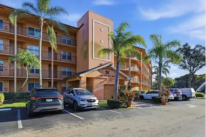 571 SW 141st Ave #204N, Pembroke Pines, FL 33027 - Photo 32