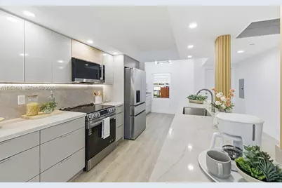 571 SW 141st Ave #204N, Pembroke Pines, FL 33027 - Photo 1