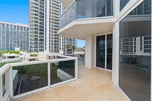 4775 Collins Ave, Miami Beach, FL 33140 - Photo 10