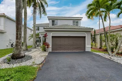 1042 Bluewood Ter #1042, Weston, FL 33327 - Photo 1