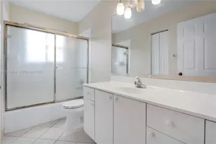 1042 Bluewood Terrace, Weston, FL 33327 - Photo 24