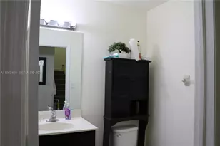 22501 SW 88th Pl, Cutler Bay, FL 33190 - Photo 10