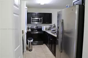 22501 SW 88th Pl, Cutler Bay, FL 33190 - Photo 6