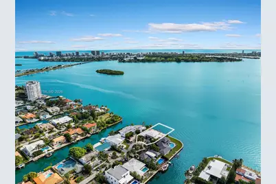 1990 NE 119th Rd, North Miami, FL 33181 - Photo 26