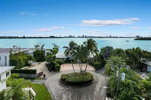 1990 NE 119th Rd, North Miami, FL 33181 - Photo 2