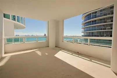 1800 N Bayshore Dr #911, Miami, FL 33132 - Photo 10