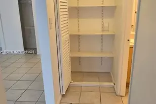 405 S Pine Island Rd, Plantation, FL 33324 - Photo 4