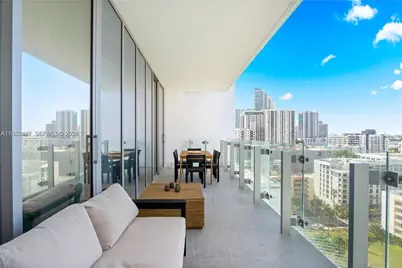 700 NE 26th Ter #1405, Miami, FL 33137 - Photo 2