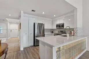 6744 N Pine Island Rd, Tamarac, FL 33321 - Photo 4