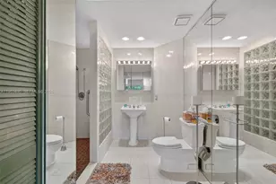 6744 N Pine Island Rd, Tamarac, FL 33321 - Photo 16