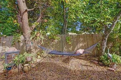 1237 Garfield St, Hollywood, FL 33019 - Photo 32