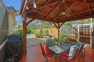 1237 Garfield St, Hollywood, FL 33019 - Photo 6