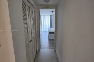 2401 Collins Ave, Miami Beach, FL 33140 - Photo 20