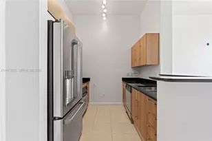 335 S Biscayne Blvd, Miami, FL 33131 - Photo 26