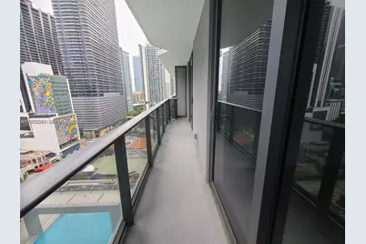 55 SW 9th St #1502, Miami, FL 33130 - Photo 6