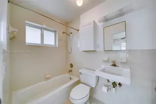 9557 SW 40th Terrace, Miami, FL 33165 - Photo 22