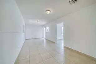 9557 SW 40th Terrace, Miami, FL 33165 - Photo 14