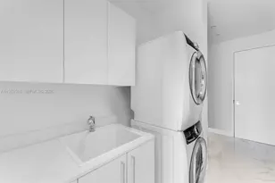 15701 Collins Ave, Sunny Isles Beach, FL 33160 - Photo 22