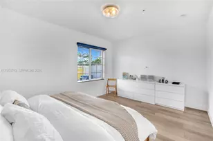 121 NW 2nd Ave, Hallandale Beach, FL 33009 - Photo 16