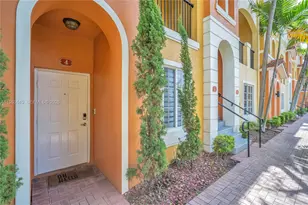 121 NW 2nd Ave, Hallandale Beach, FL 33009 - Photo 2