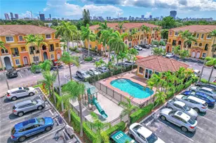 121 NW 2nd Ave, Hallandale Beach, FL 33009 - Photo 30