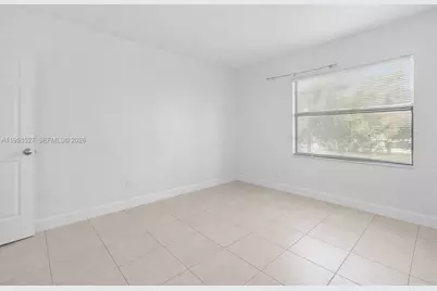 11116 Royal Palm Blvd #2-10, Coral Springs, FL 33065 - Photo 4