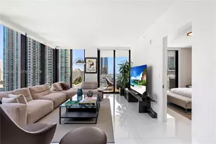 1010 Brickell Ave, Miami, FL 33131 - Photo 4