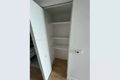 185 SW 7th St #3706, Miami, FL 33130 - Photo 14