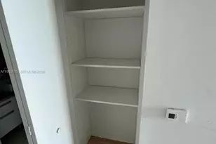 185 SW 7th St, Miami, FL 33130 - Photo 14