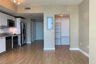 185 SW 7th St, Miami, FL 33130 - Photo 10