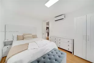 651 NE 60th St, Miami, FL 33137 - Photo 16