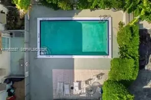 651 NE 60th St, Miami, FL 33137 - Photo 22