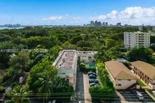 651 NE 60th St, Miami, FL 33137 - Photo 20